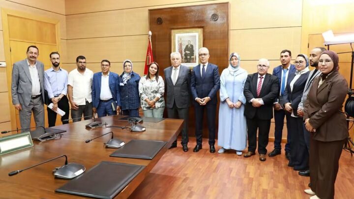 بنعبد الله و الهشومي يستقبلان النقابات التعليمية الخمس لبحث أوضاع مربيات ومربي التعليم الأولي